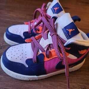 Michael Jordan Air Jordan 1 Fire Pink-Regency Purple